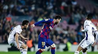 行持续施压 行持续施压